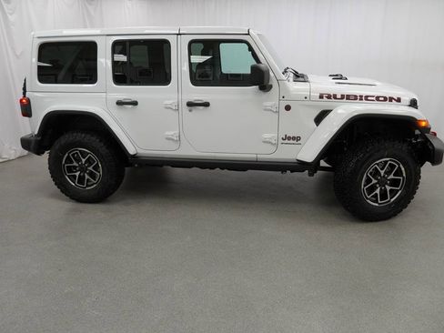 New 2026 Jeep Wrangler Unlimited Rubicon AWD/4WD image 9