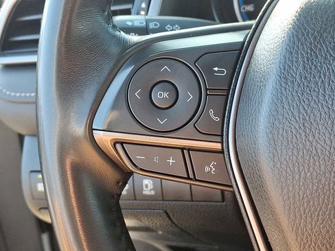 Used 2024 Toyota Camry SE image 23