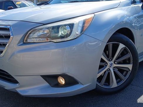Used 2017 Subaru Legacy 2.5i Limited image 31