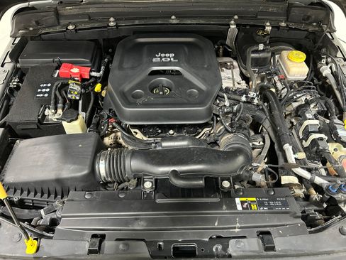 Used 2020 Jeep Wrangler Unlimited Rubicon AWD/4WD image 19