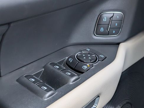 Used 2024 Ford Expedition Max Platinum image 23