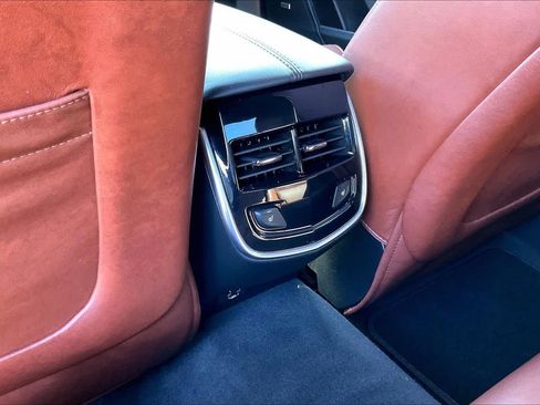 Used 2019 Cadillac XTS Luxury image 33