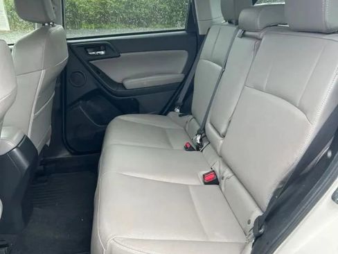 Used 2016 Subaru Forester 2.5i Limited AWD/4WD image 15