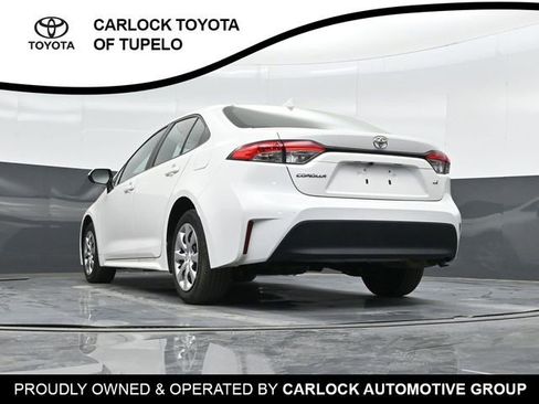 Used 2024 Toyota Corolla LE image 43
