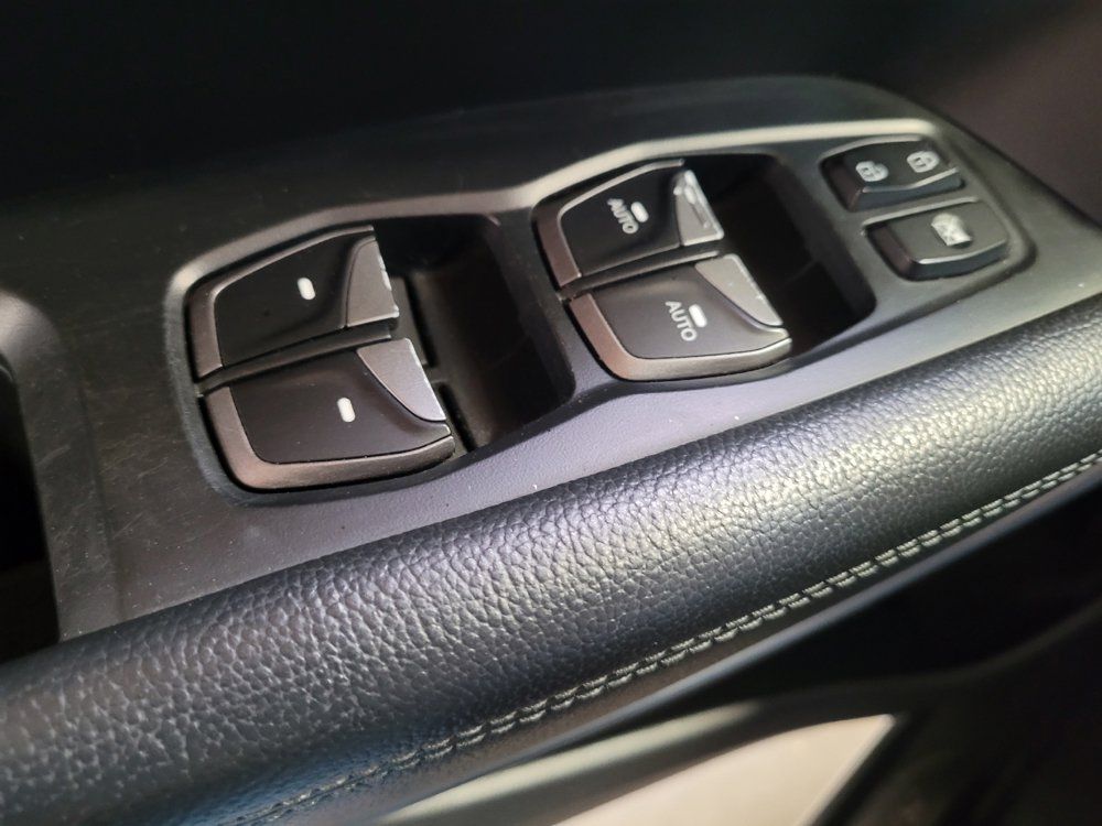 Used 2018 Hyundai Santa Fe Sport FWD image 27