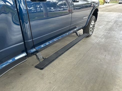 Used 2024 RAM 3500 Limited w/ Safety Group image 36