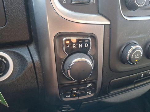 Used 2024 RAM 1500 Classic SLT AWD/4WD image 30