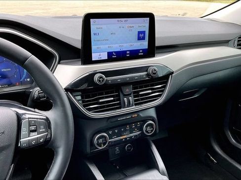 Used 2021 Ford Escape SEL w/ Technology Package FWD image 15