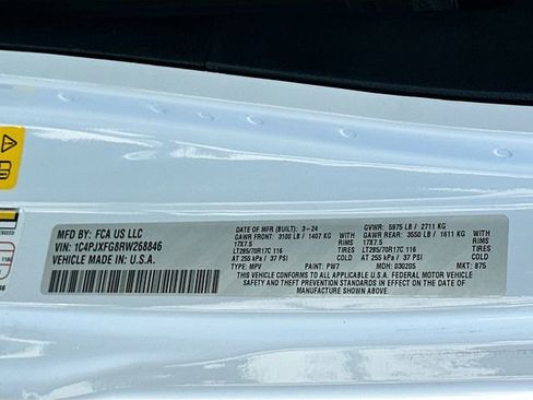 Used 2024 Jeep Wrangler Rubicon image 30