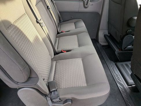 Used 2023 Ford Transit 350 XLT image 28