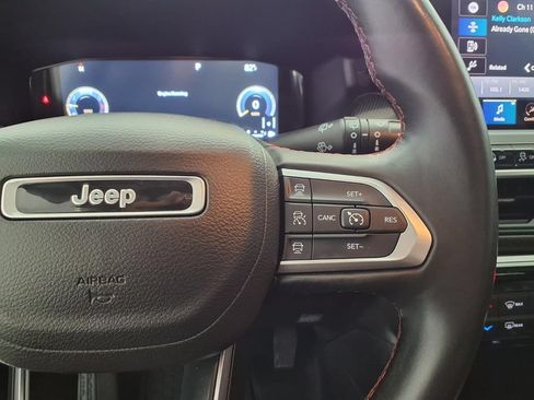 Used 2022 Jeep Compass Trailhawk w/ Trailhawk Elite Group AWD/4WD image 7