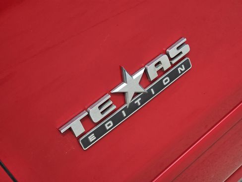 Used 2014 GMC Sierra 1500 SLE w/ Texas SLE Value Package RWD image 10