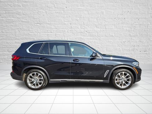 Used 2022 BMW X5 xDrive40i w/ Premium Package AWD/4WD image 7
