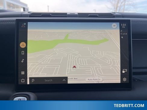 Used 2024 Land Rover Defender 90 V8 image 28