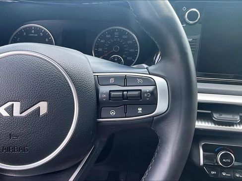 Used 2023 Kia K5 GT-Line AWD/4WD image 17