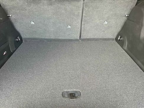 New 2026 Jeep Cherokee Overland image 12