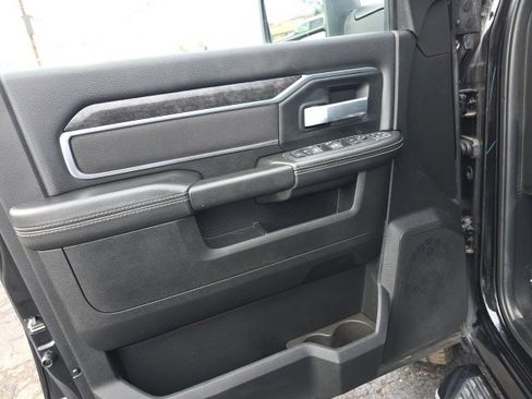 Used 2024 RAM 2500 Big Horn w/ Night Edition image 12