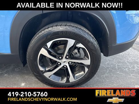 Certified 2024 Chevrolet Trax RS image 26