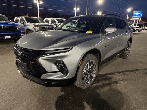Used 2024 Chevrolet Blazer RS w/ Enhanced Convenience Package image 26