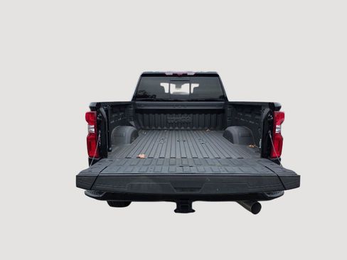 Used 2024 Chevrolet Silverado 2500 High Country w/ Technology Package image 7