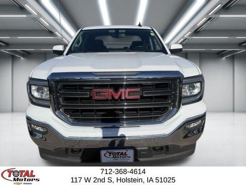 Used 2018 GMC Sierra 1500 SLE w/ SLE Value Package AWD/4WD image 3