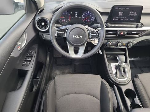 Used 2023 Kia Forte LXS FWD image 13