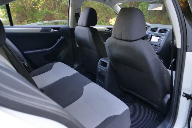 Used 2017 Volkswagen Jetta S FWD image 26