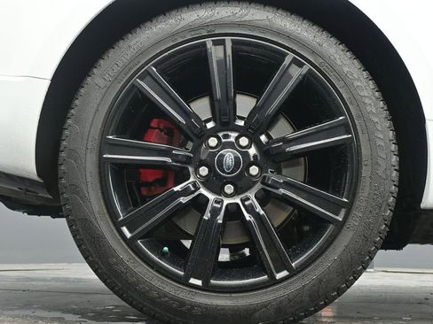 Used 2022 Land Rover Range Rover Sport HST image 9