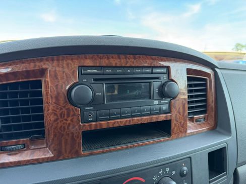 Used 2006 Dodge Ram 3500 Truck SLT w/ Light Group image 12