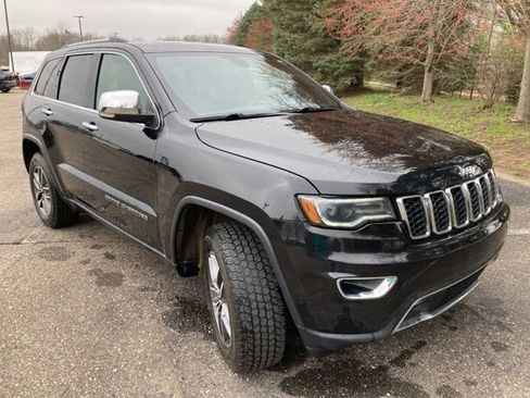 Used 2021 Jeep Grand Cherokee Limited w/ Premium Lighting Group image 2
