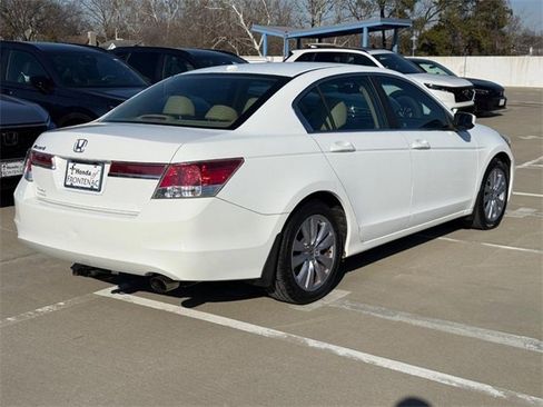 Used 2011 Honda Accord EX-L image 3