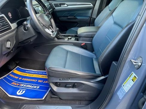 Used 2021 Volkswagen Atlas Cross Sport SEL AWD/4WD image 16