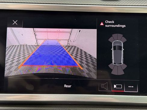 Used 2022 Audi Q3 2.0T Premium image 22