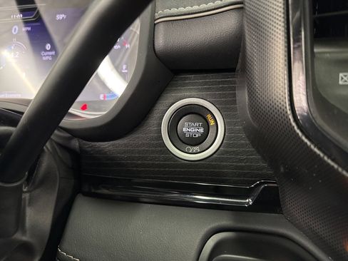 Used 2024 RAM 2500 Limited image 24