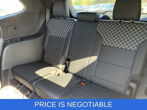 New 2025 GMC Acadia Denali w/ Super Cruise Package image 25