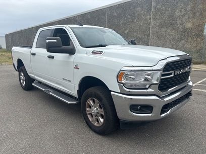 Used 2023 RAM 2500 Big Horn w/ Level 1 Equipment Group