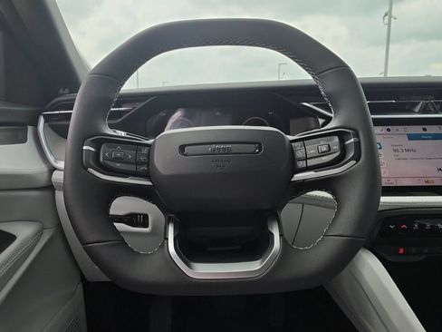 New 2026 Jeep Cherokee Laredo AWD/4WD image 19