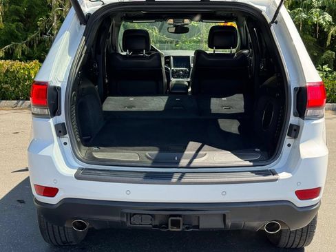 Used 2018 Jeep Grand Cherokee Trailhawk w/ Trailhawk Luxury Group AWD/4WD image 22