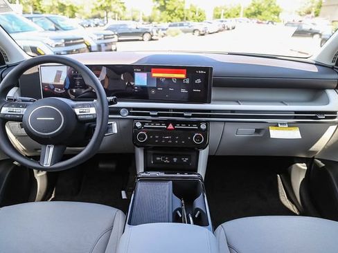 New 2026 Hyundai Tucson SEL AWD/4WD image 13