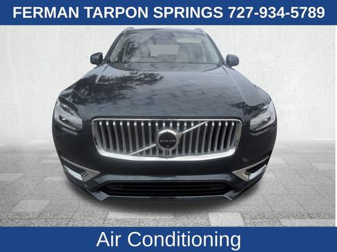 Used 2024 Volvo XC90 B6 Plus image 10