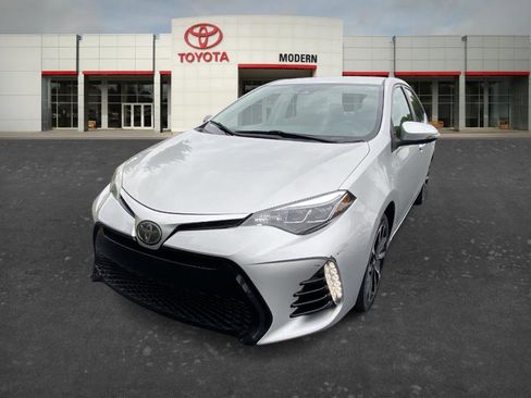 Used 2018 Toyota Corolla SE FWD image 1