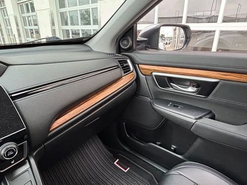 Used 2019 Honda CR-V EX image 17
