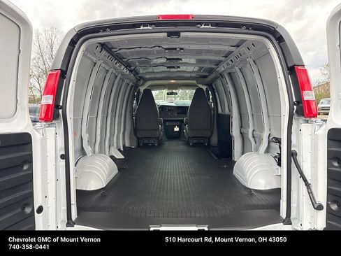 New 2026 Chevrolet Express 2500 Extended w/ Driver Convenience Package RWD image 22