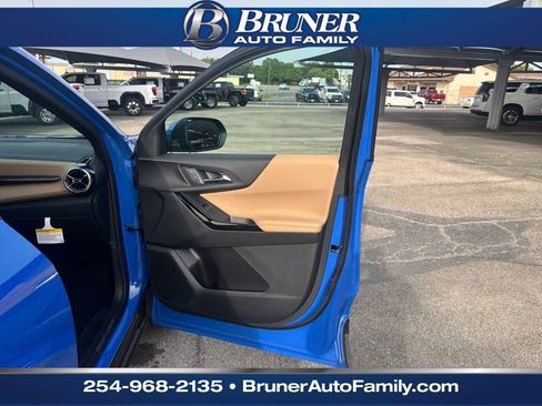 New 2025 Chevrolet Equinox ACTIV w/ Convenience Package III image 15