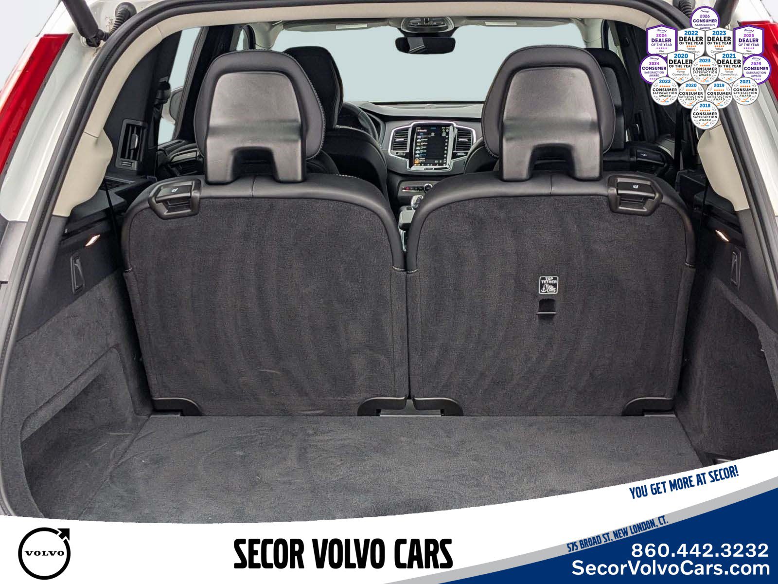 Certified 2024 Volvo XC90 T8 Ultimate AWD/4WD image 24