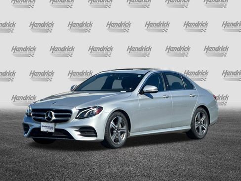 Used 2020 Mercedes-Benz E 350 Sedan image 9