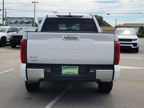 Used 2024 Toyota Tundra Limited w/ Power Package AWD/4WD image 5