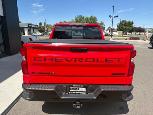 Used 2023 Chevrolet Silverado 1500 ZR2 AWD/4WD image 7
