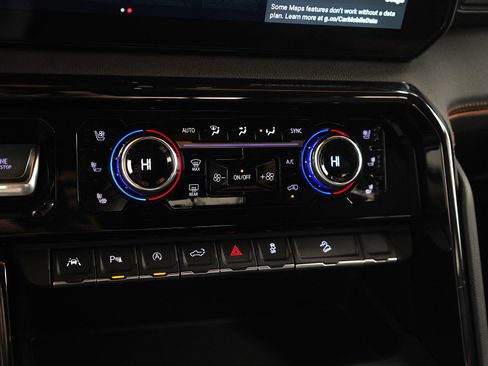 Used 2025 GMC Sierra 1500 AT4 w/ AT4 Preferred Package image 22