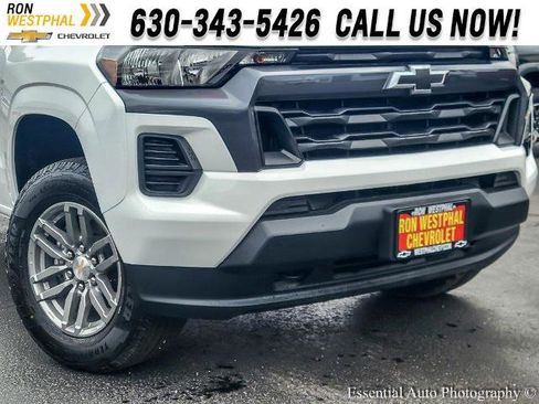 New 2025 Chevrolet Colorado LT image 2